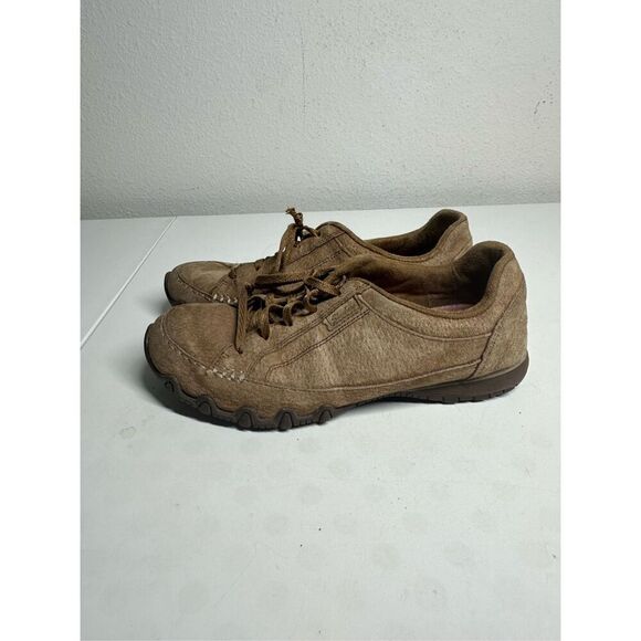 Skechers Women's Size 8M Relaxed Fit Air Cooled Memory Foam Suede Sneaker *Notes - Picture 3 of 15